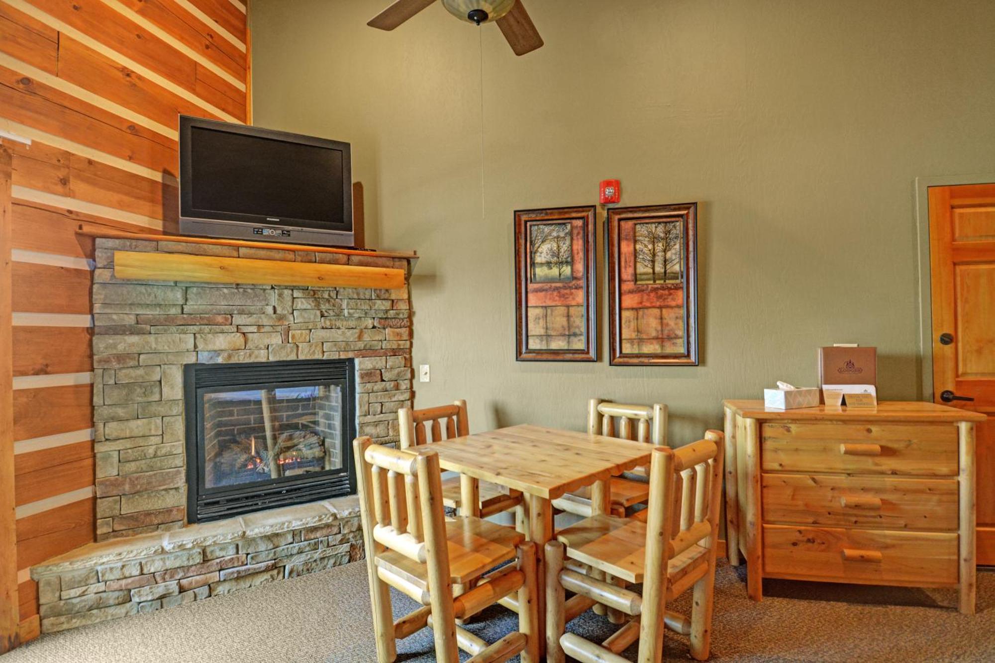 The Lodges At Sunset Village McHenry Habitación foto